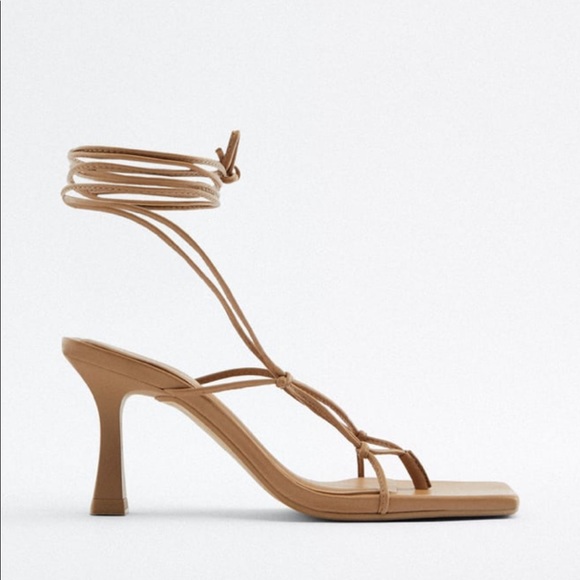 Zara heeled strappy leather sandals - Picture 2 of 4